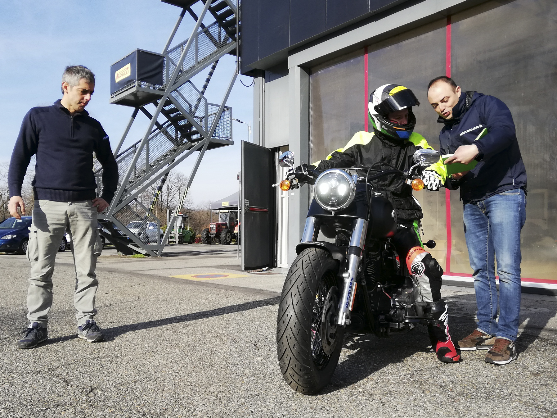 test metzeler cruisetec box