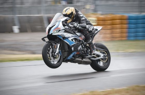 La BMW M 1000 RR est-elle la meilleure moto sportive jamais conçue ?